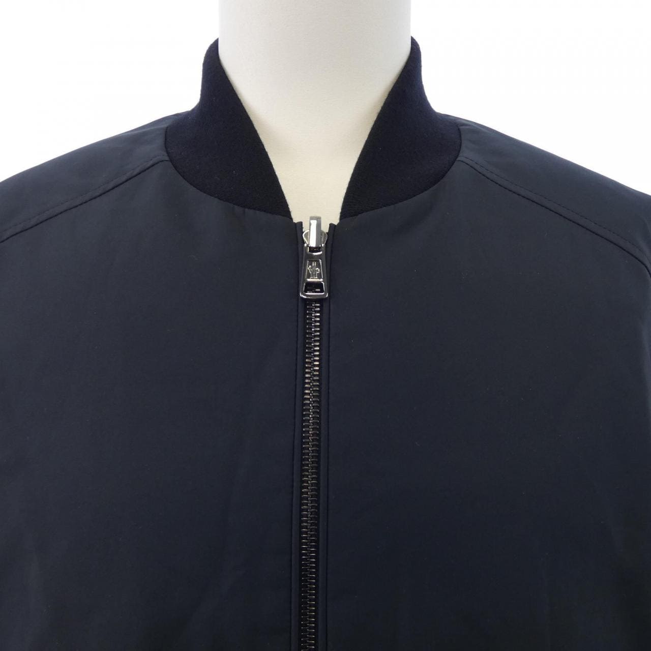 モンクレール MONCLER DIOUNES ダウンジャケット