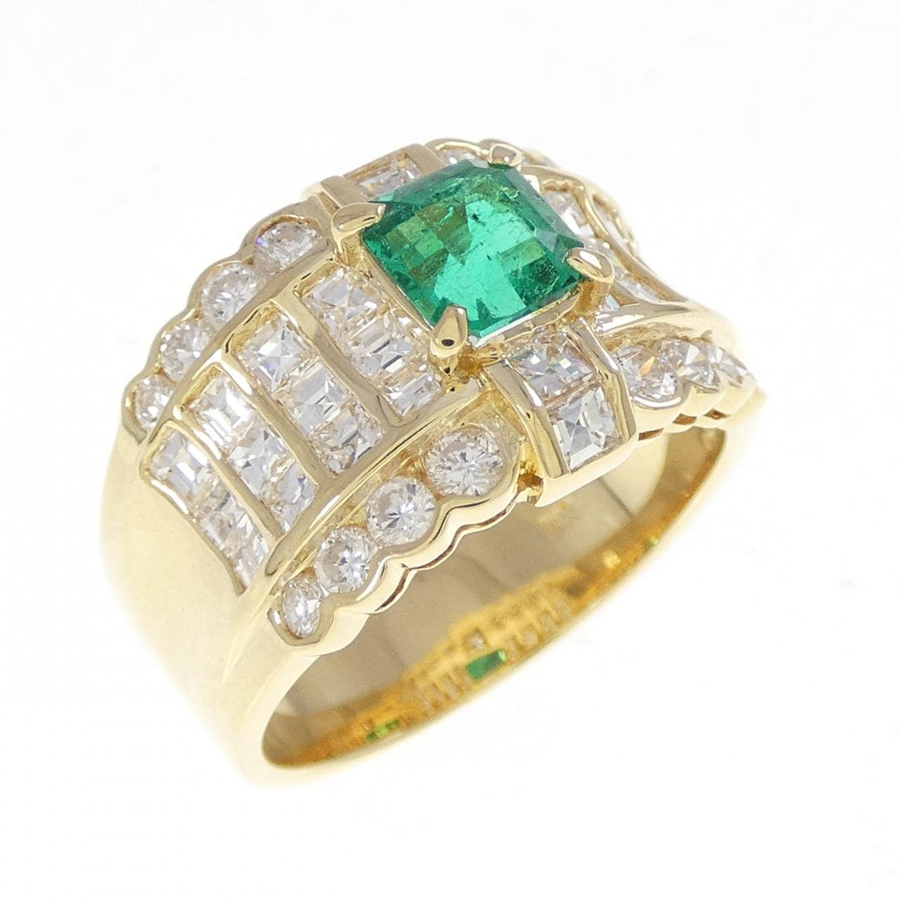 K18YG エメラルド リング 0.69CT