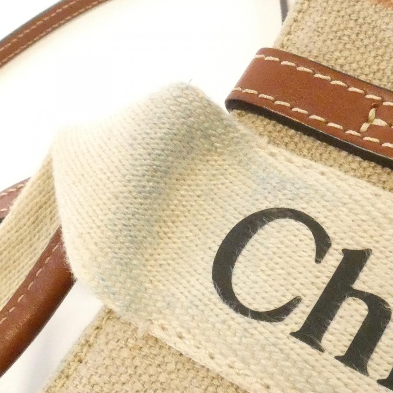 クロエ ウッディ ミニ トート CHC22AP237 I26 バッグ