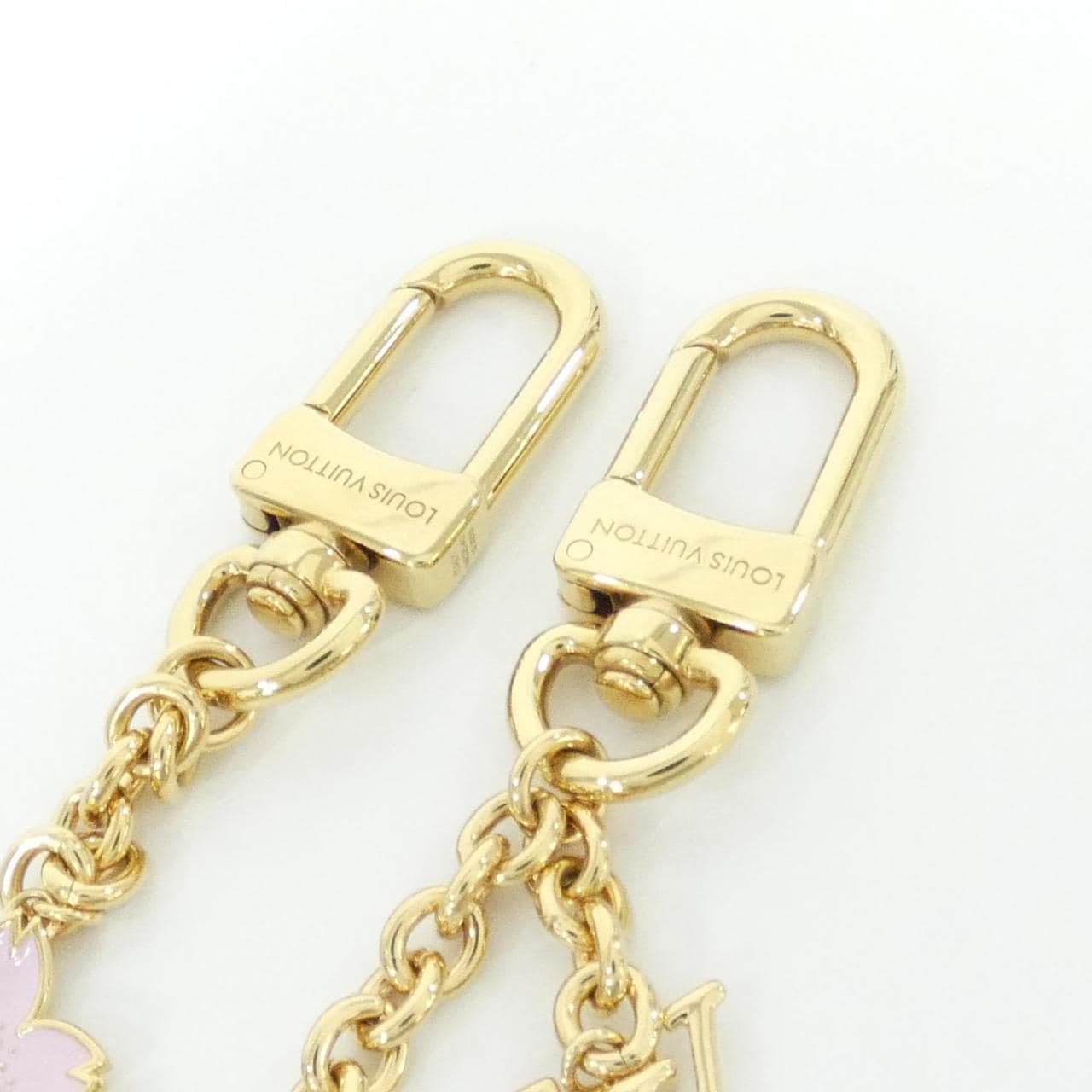 ルイヴィトン (LV X TM) バッグチャーム チェーン チェリーブロッサム M02540