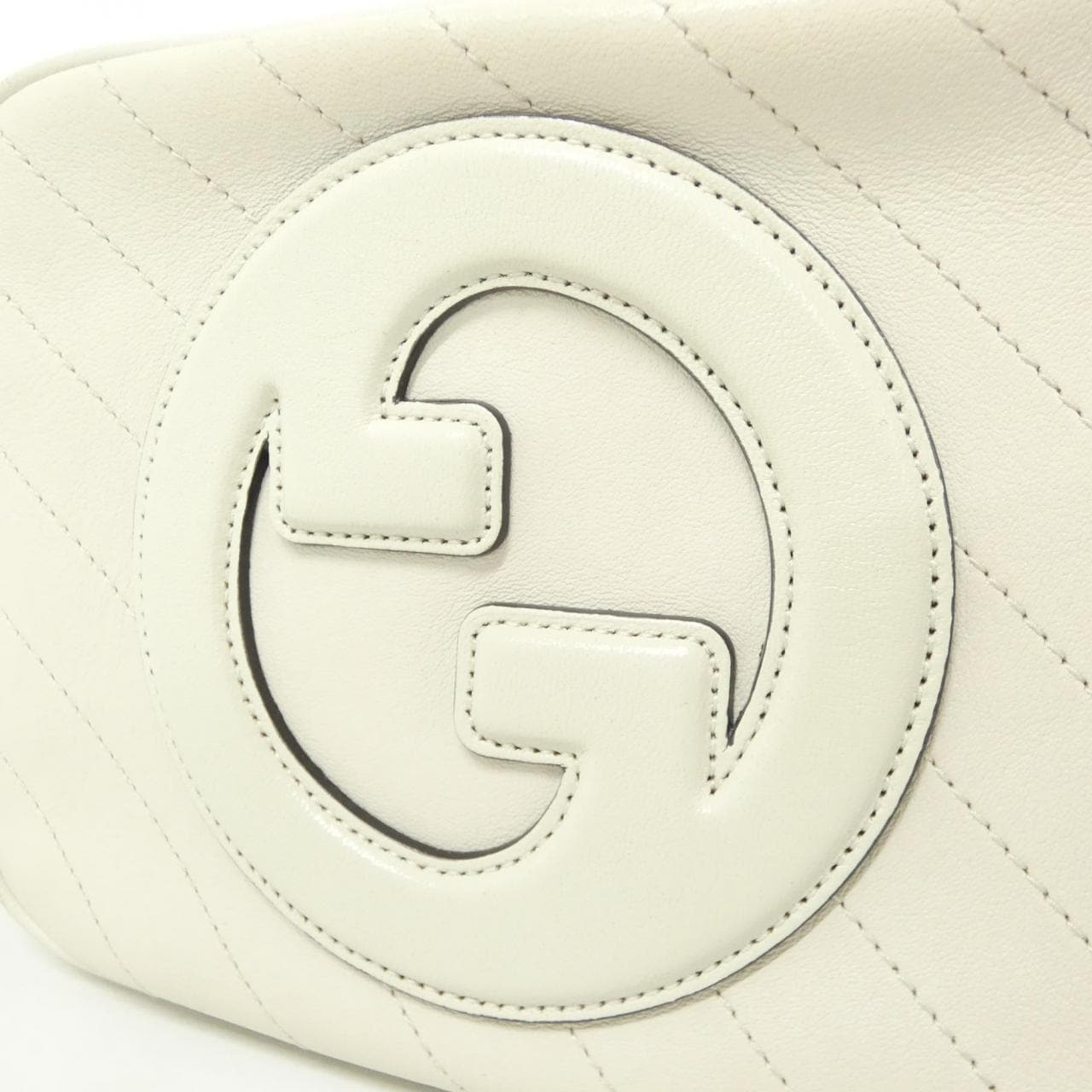 グッチ GUCCI BLONDIE 742360 1IV0G ショルダーバッグ