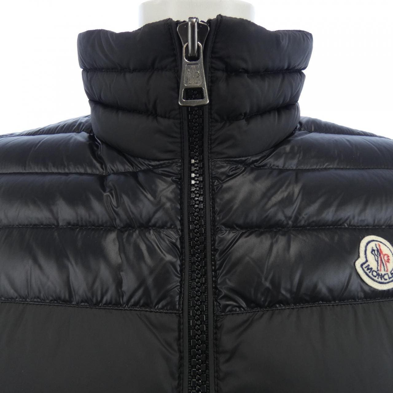 モンクレール MONCLER ダウンベスト