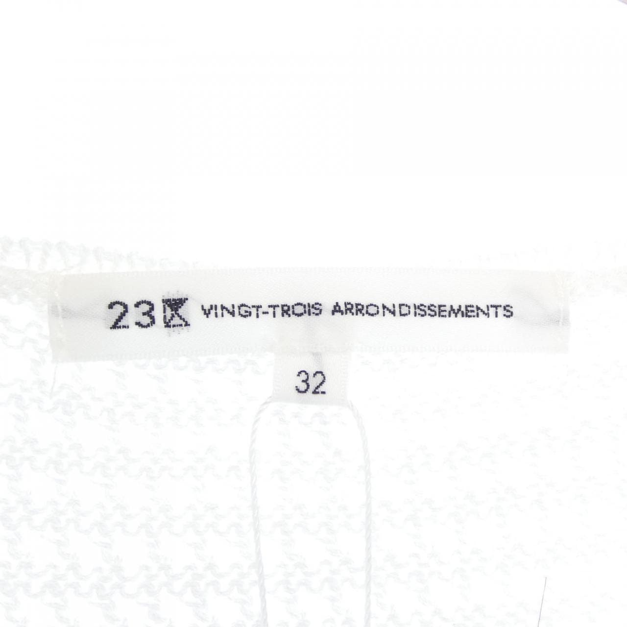 ニジュウサンク 23区 ニット