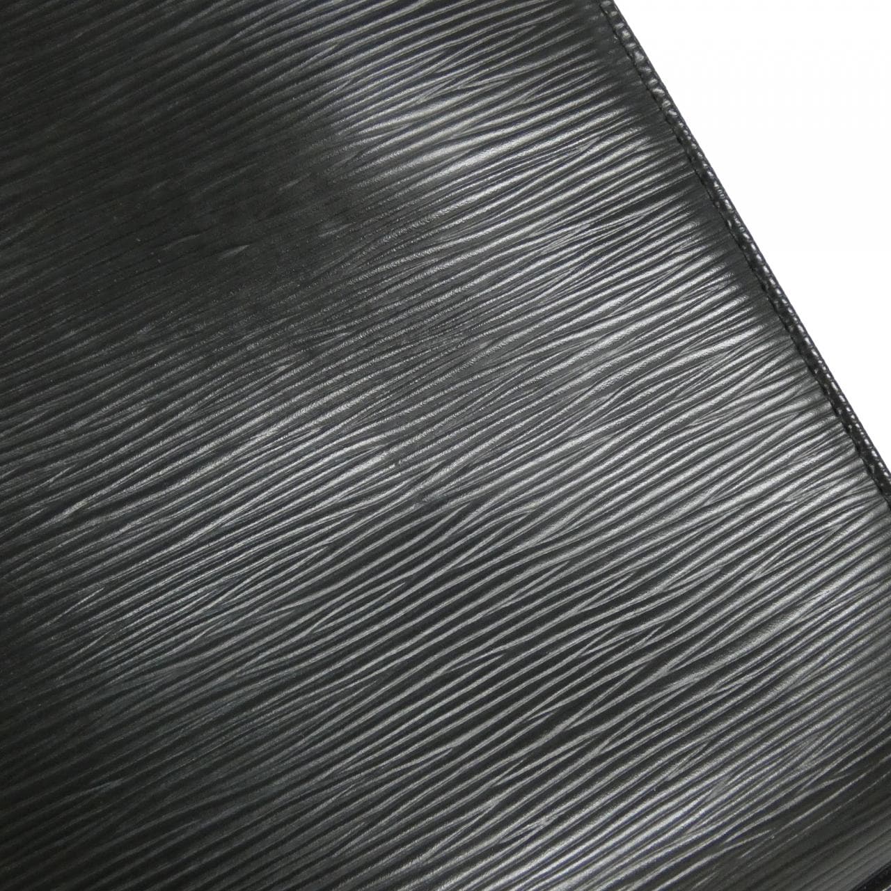 ルイヴィトン エピ クロワゼット PM M52492 ショルダーバッグ