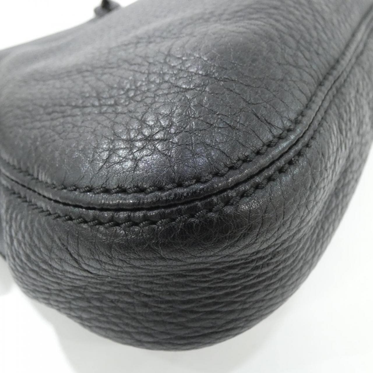 【ヴィンテージ】ボッテガヴェネタ 133507 V1746 ショルダーバッグ