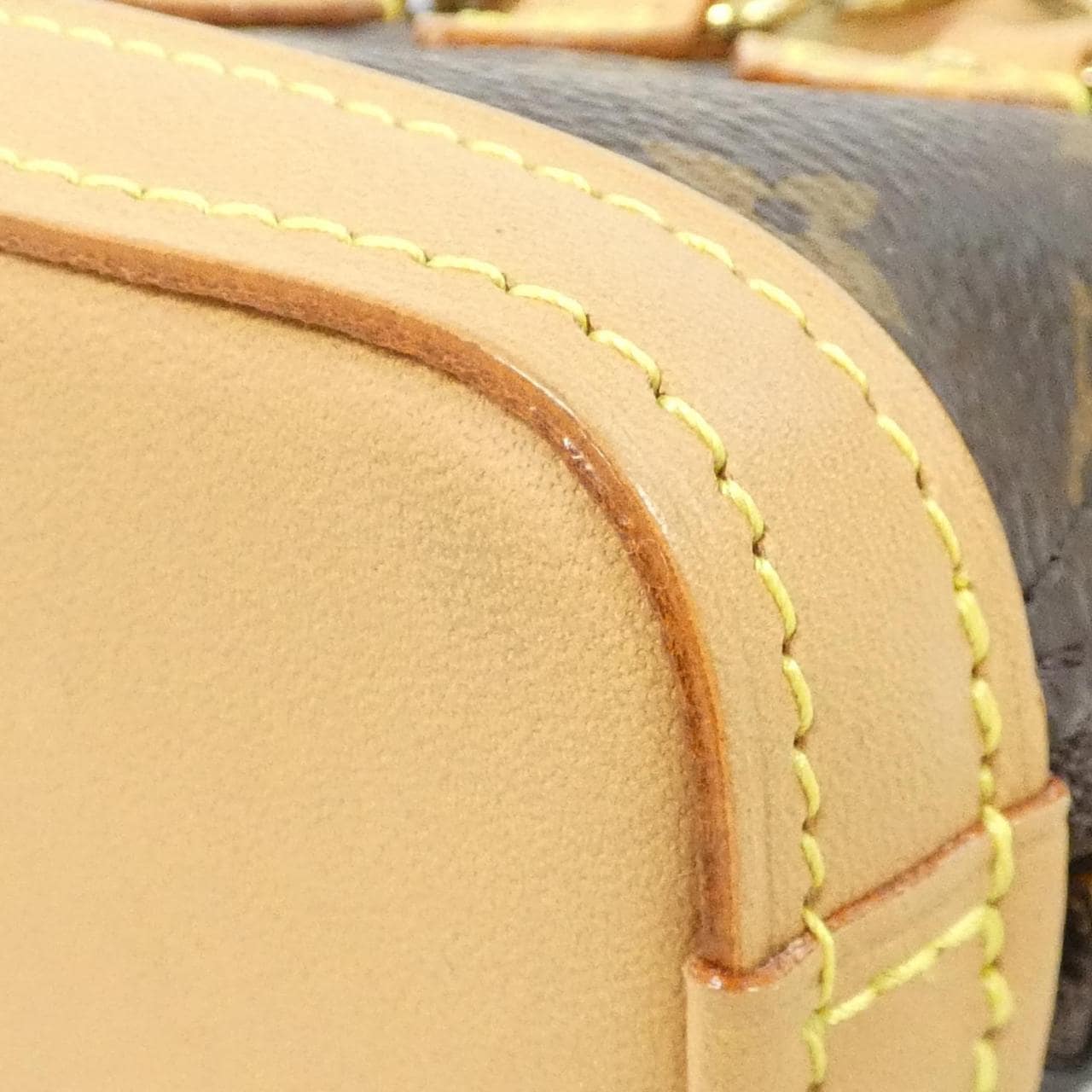 ルイヴィトン モノグラム トリオ ミニアイコン M81081 バッグ