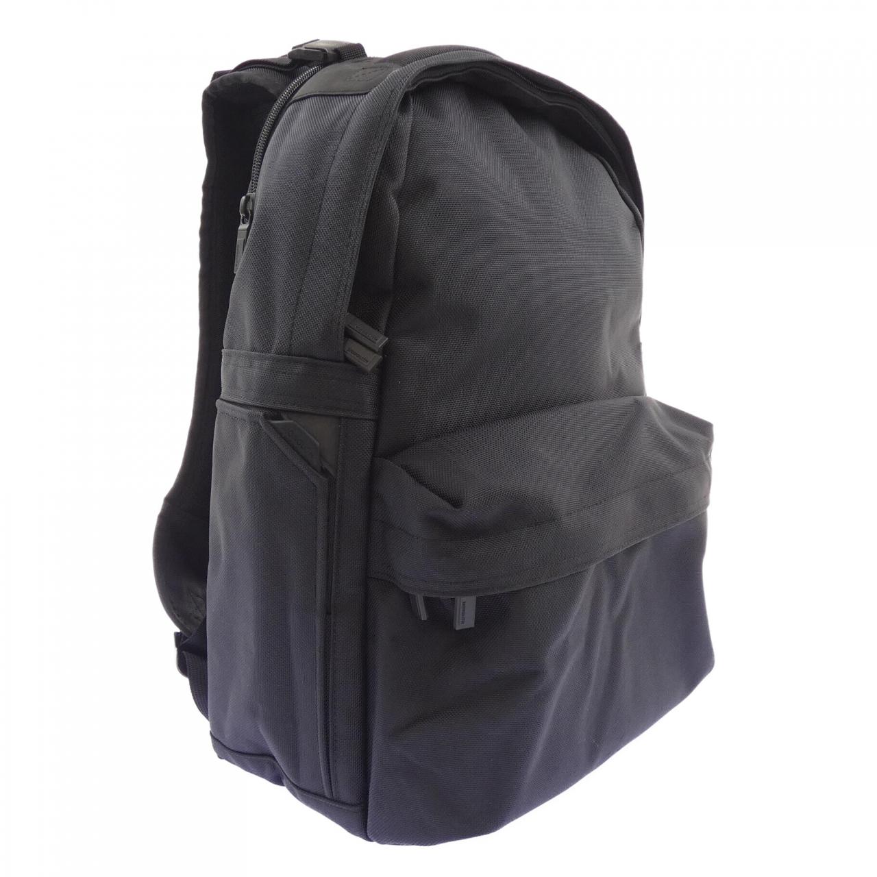 MONOLITH BACKPACK