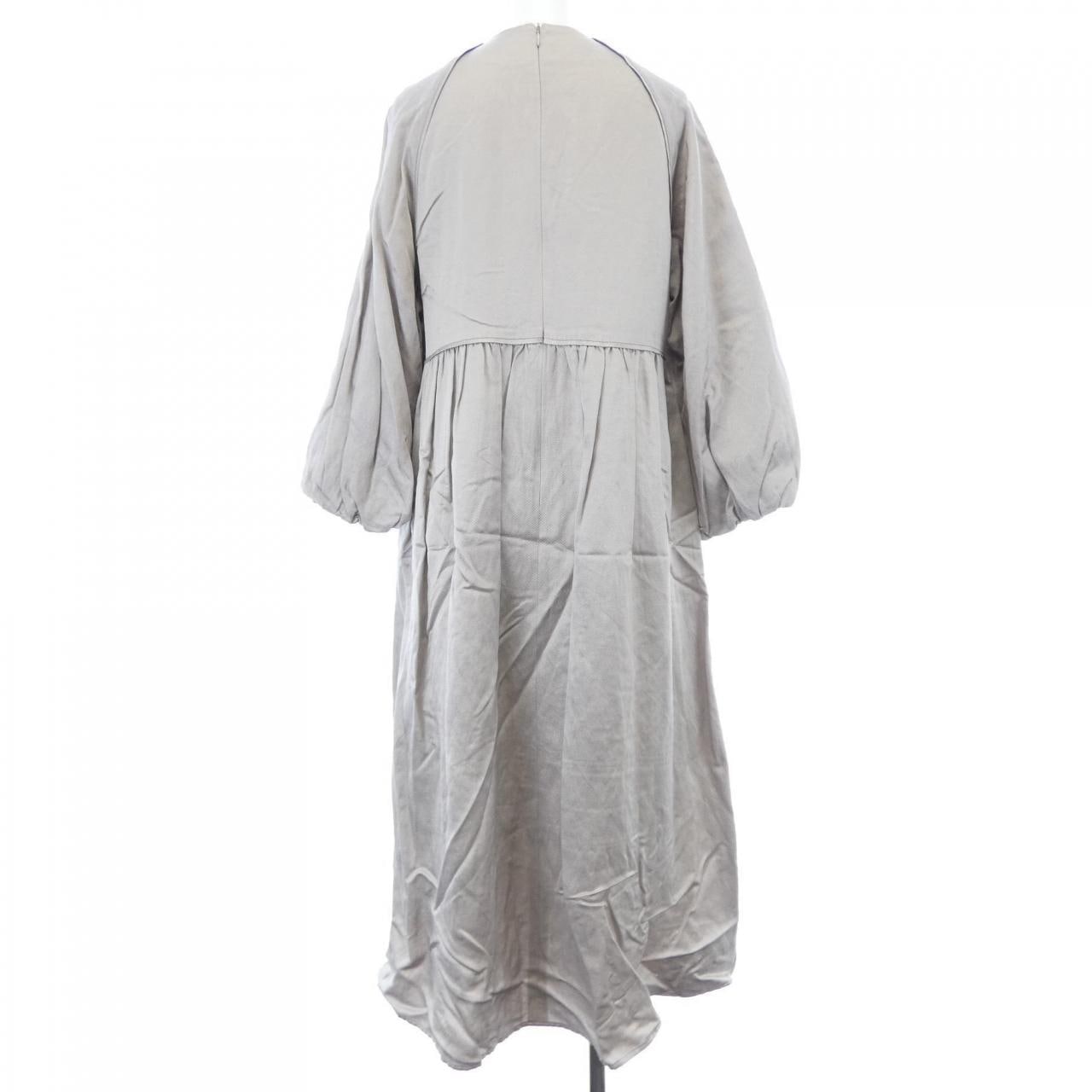 ミラオーウェン MILA OWEN ワンピース