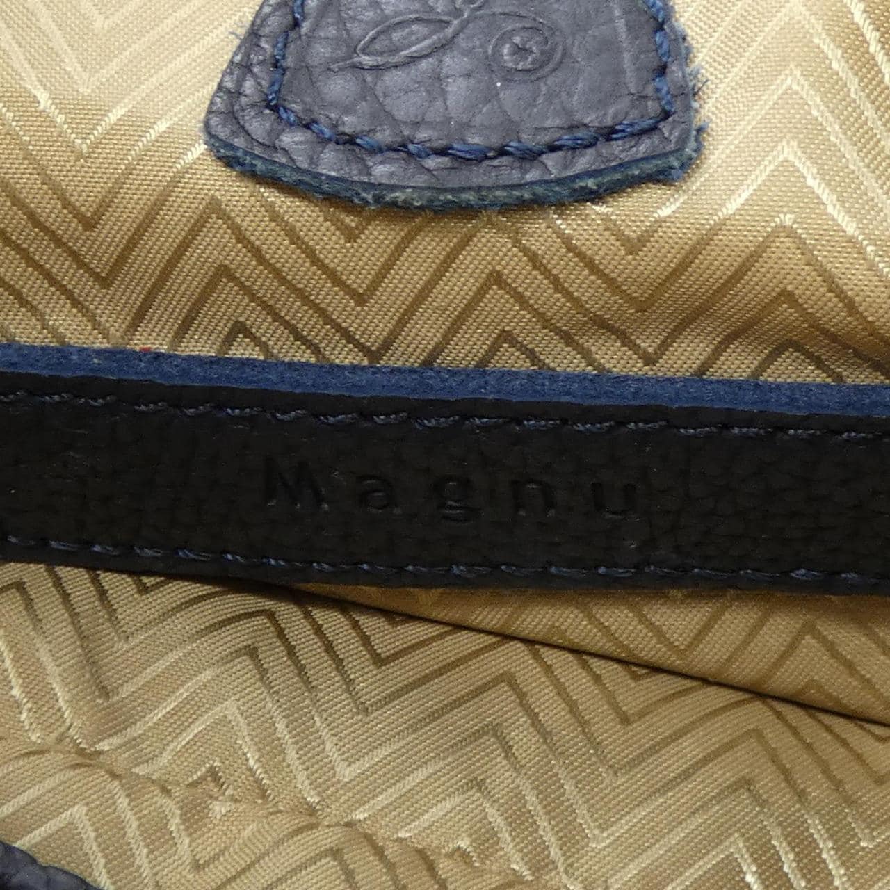 magnu BAG