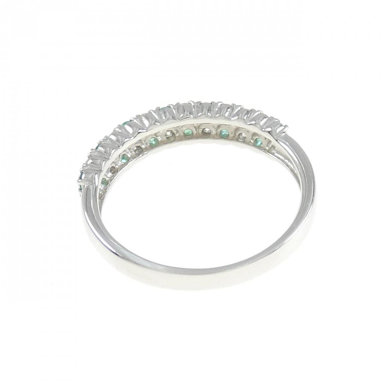 [BRAND NEW] PT Emerald Ring 0.20CT