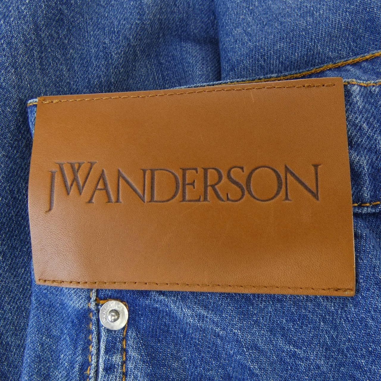 ジェイダブルアンダーソン J.W.ANDERSON ジーンズ