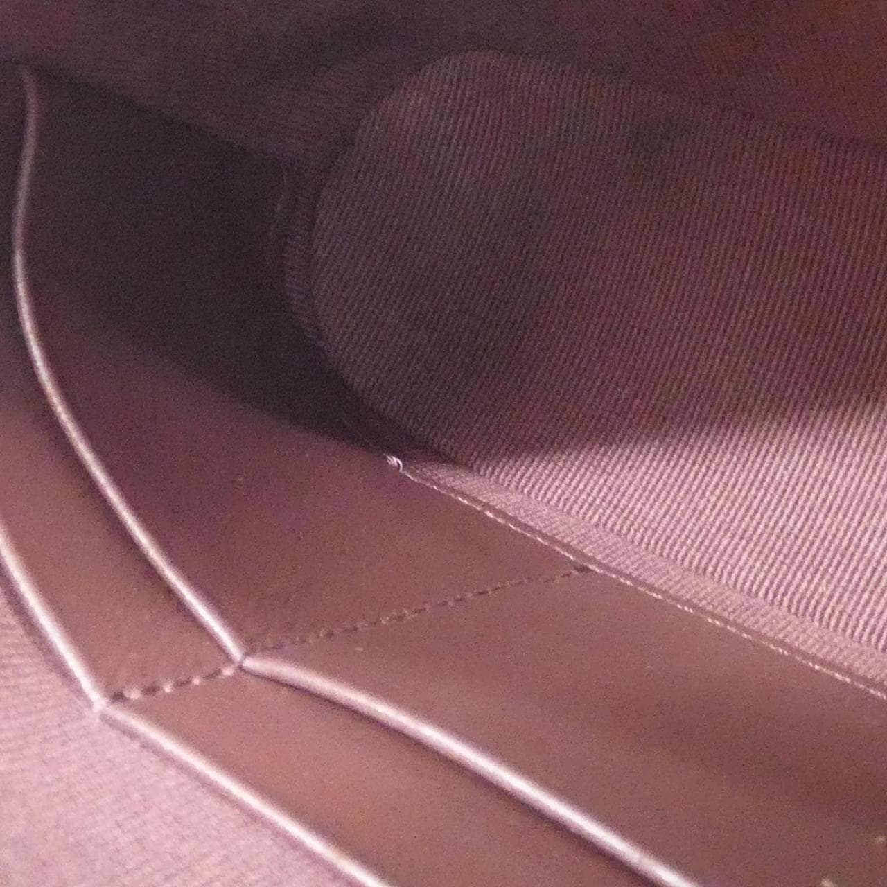 シャネル タイムレスクラシック ライン AP4016 チェーンクラッチ