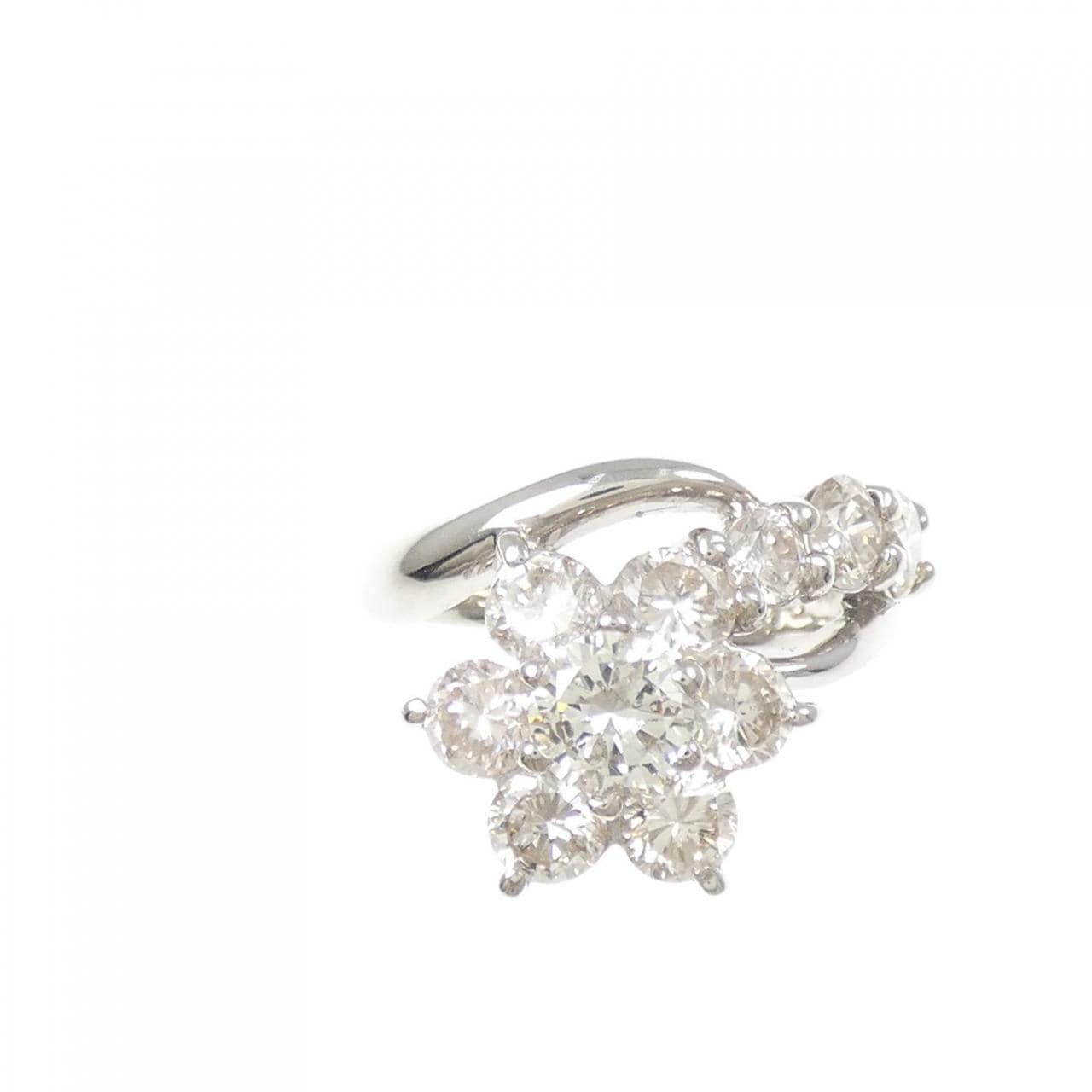 PT900 フラワー ダイヤモンド リング 2.00CT