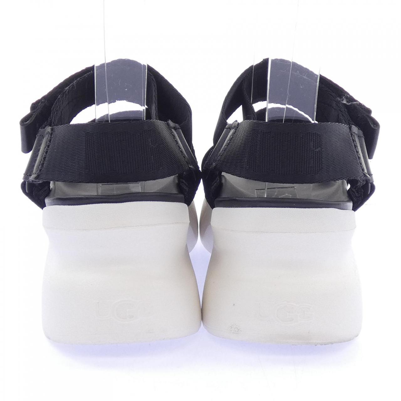 アグ UGG サンダル