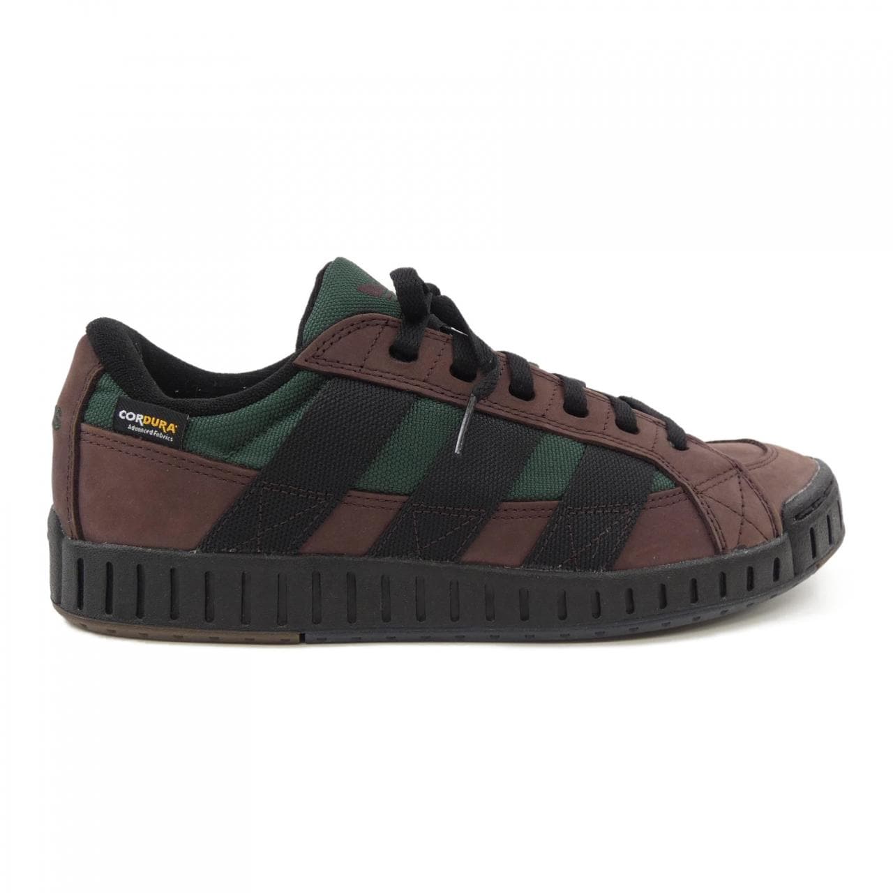 アディダス ADIDAS スニーカー