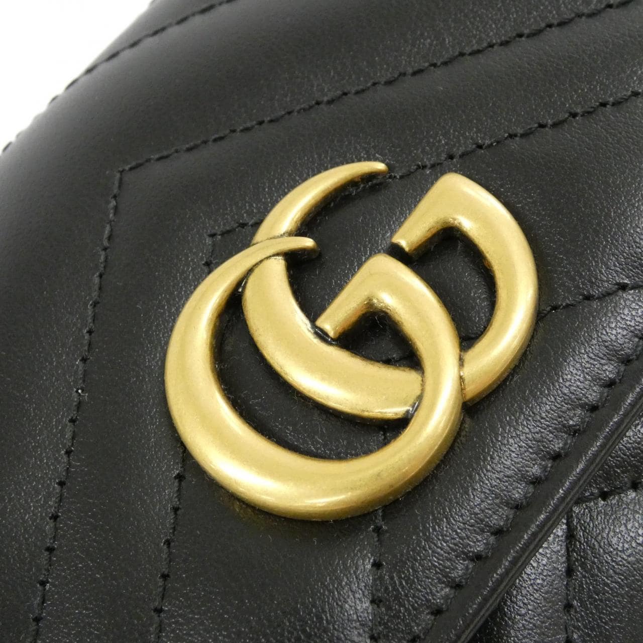 グッチ GG MARMONT 443436 DTD1T 財布