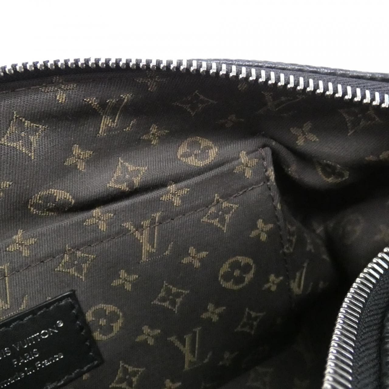 ルイヴィトン LV バイカー MM M14700 バッグ