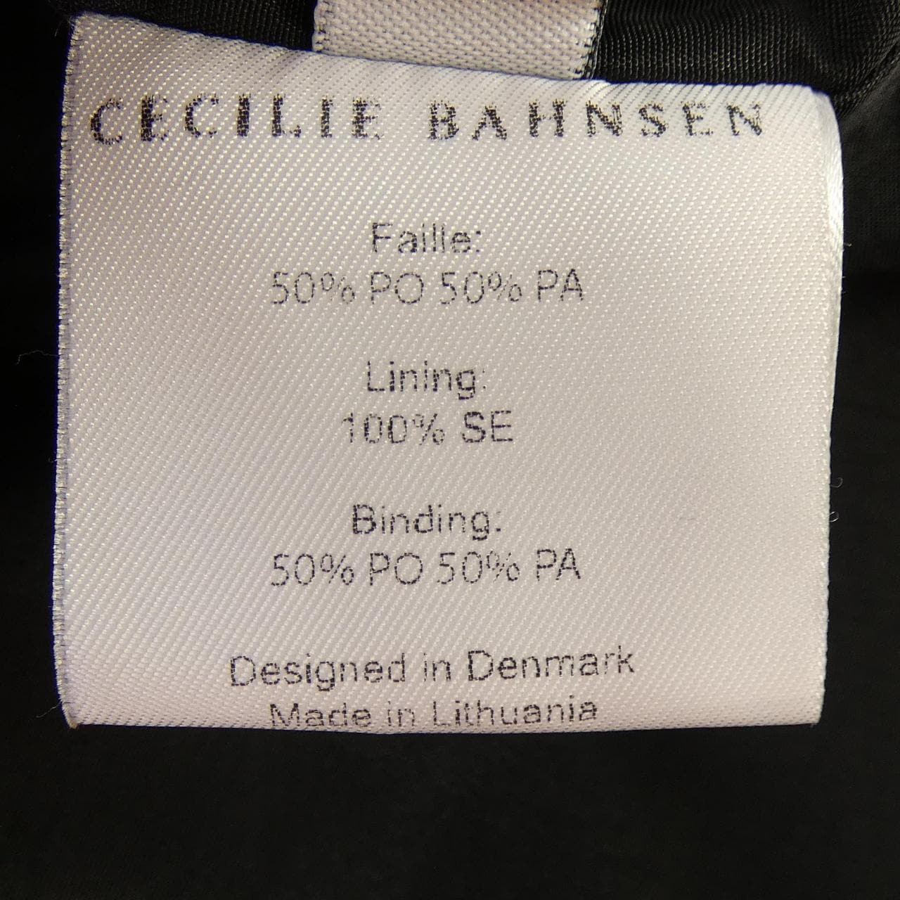 セシリーバンセン CECILIE BAHNSEN トップス