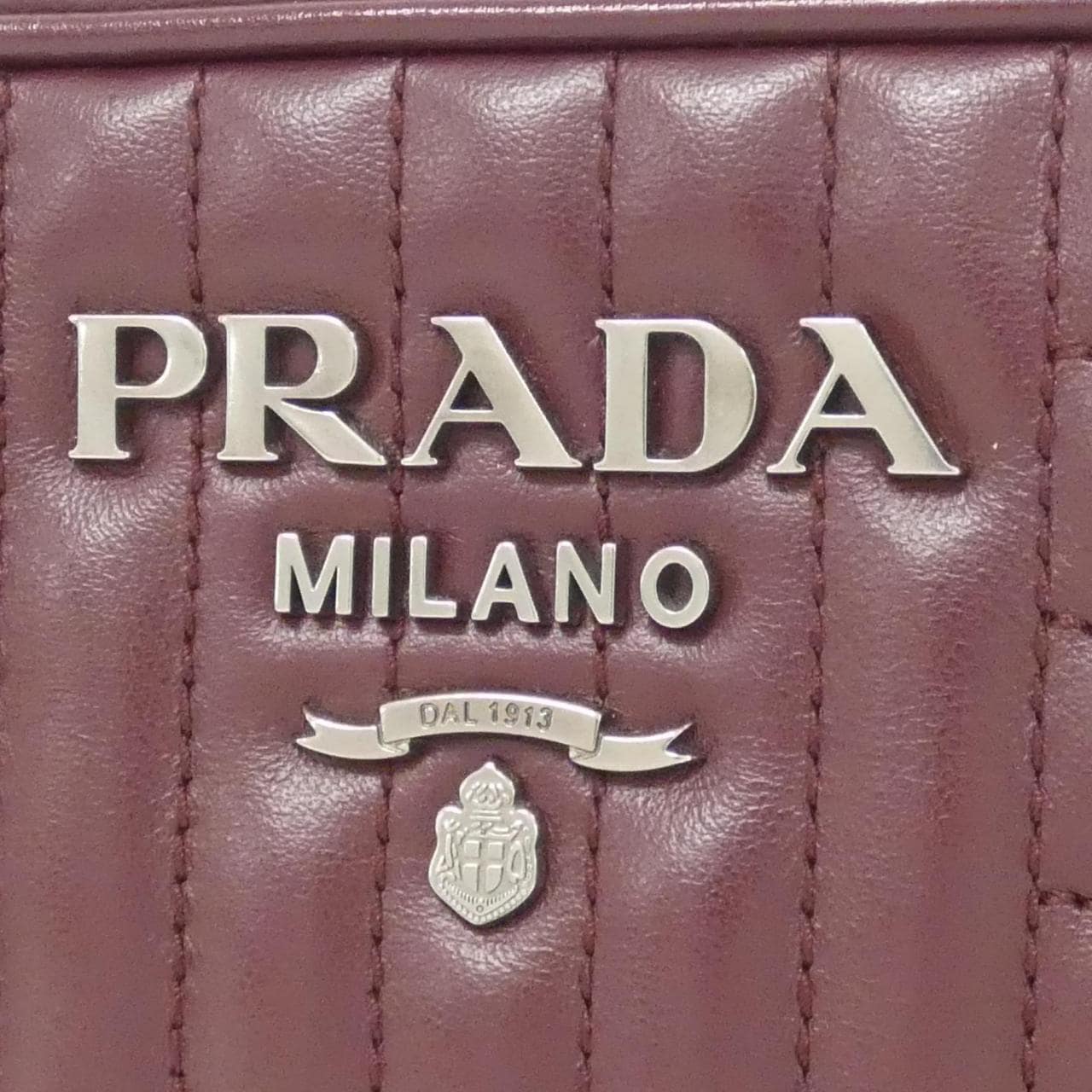 Prada1BH083包包
