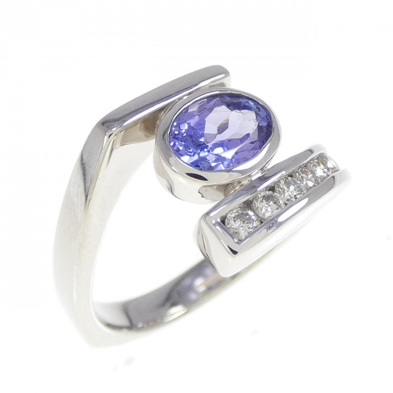 PT900 Tanzanite Ring 0.91CT