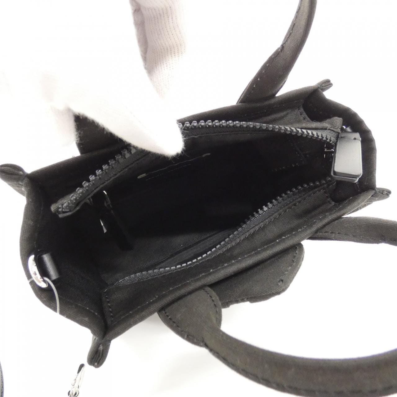 【新品】マークジェイコブス 2F6HTT032H02 バッグ