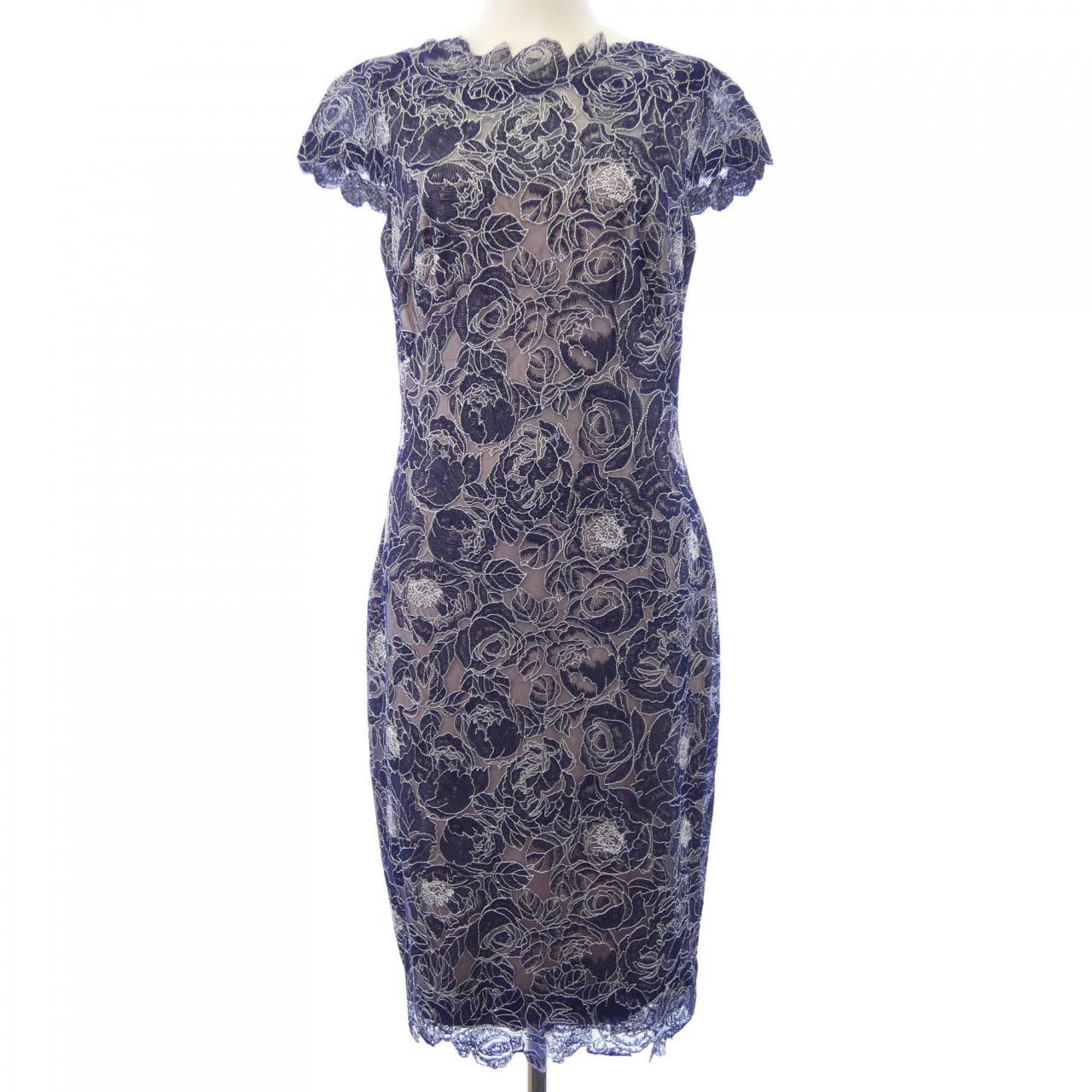 TADASHI SHOJIワンピース Tadashi Shoji （タダシショージ）の 