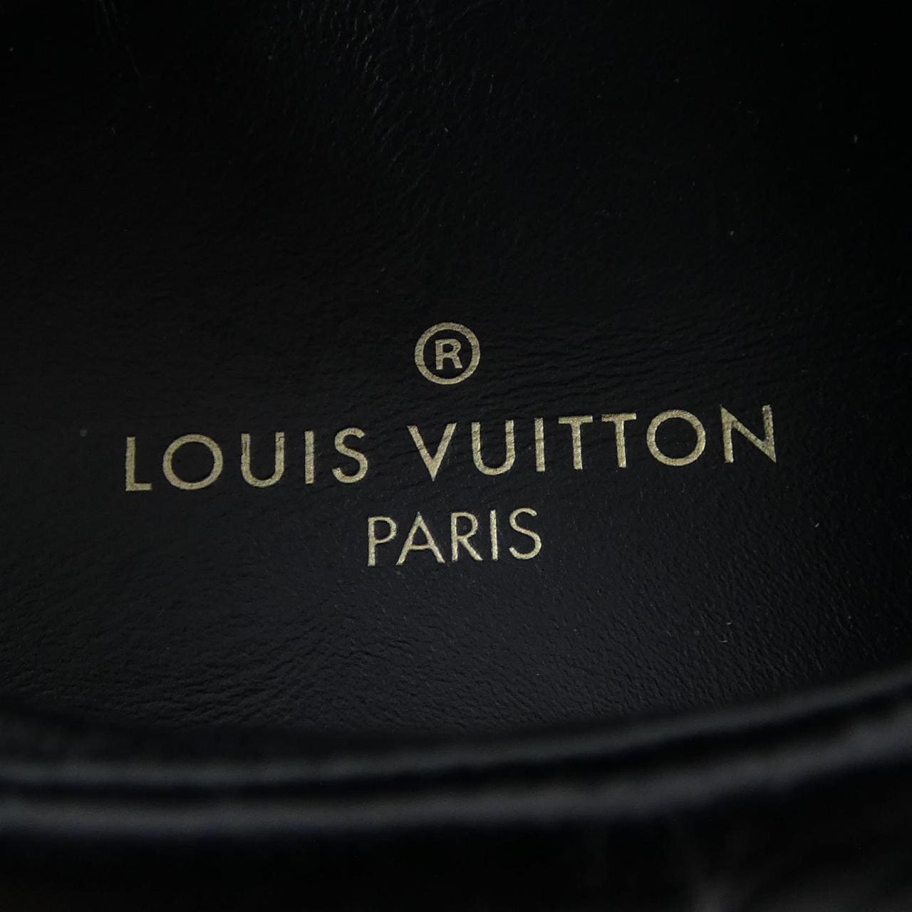 ルイヴィトン LOUIS VUITTON スニーカー