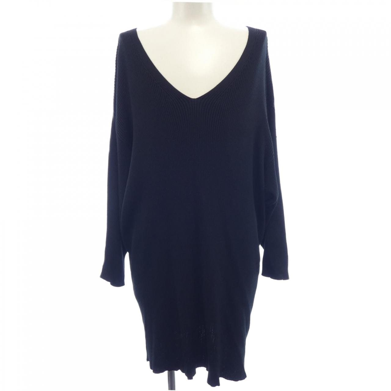 バレンシアガ BALENCIAGA GARDE-ROBE 724989 T2113 ニット