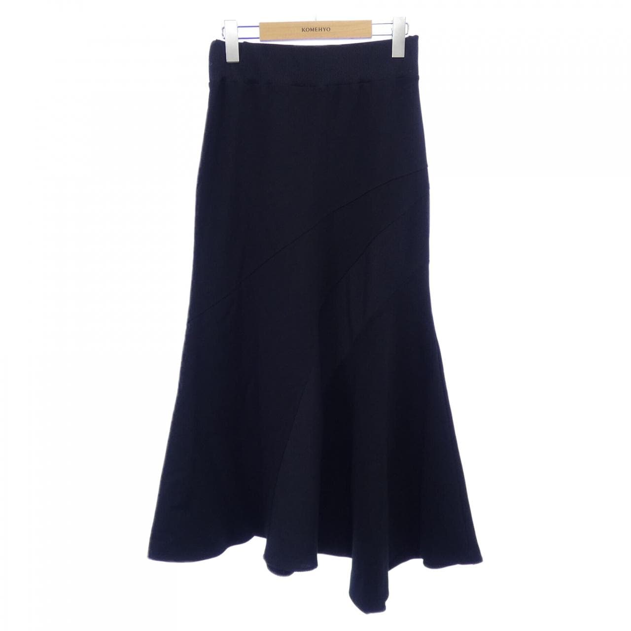 ヴェルソー VERSEAU スカート