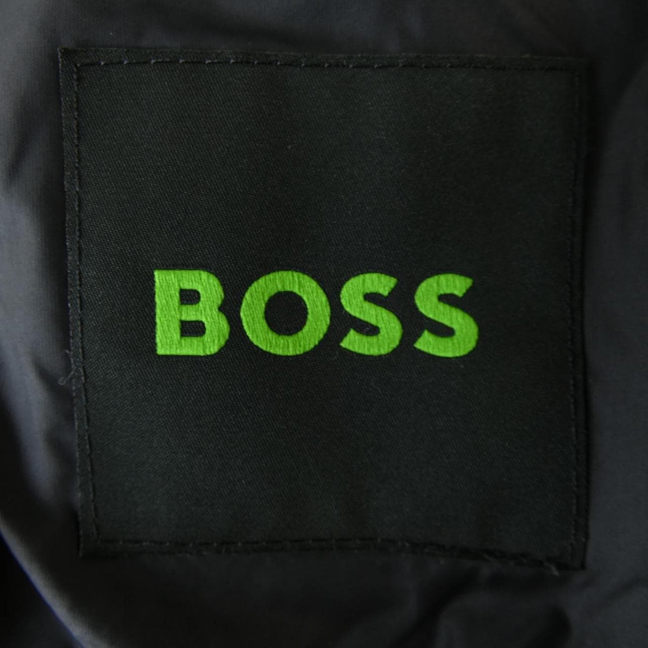 ボス BOSS ダウンジャケット