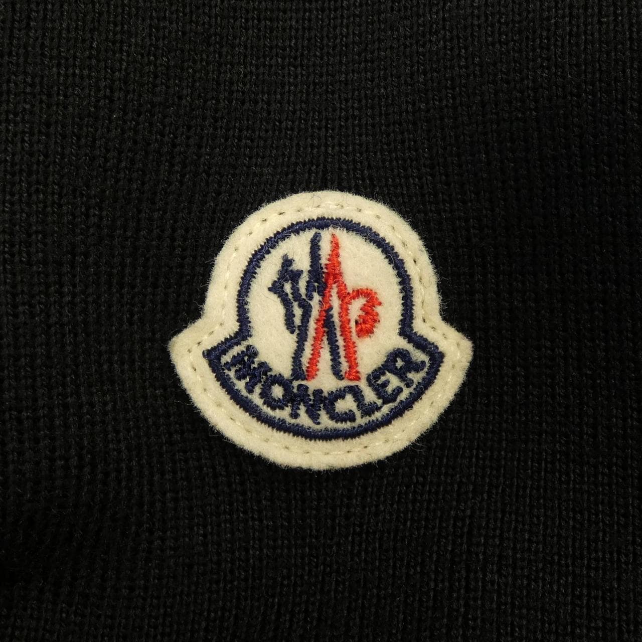 モンクレール MONCLER ダウンジャケット