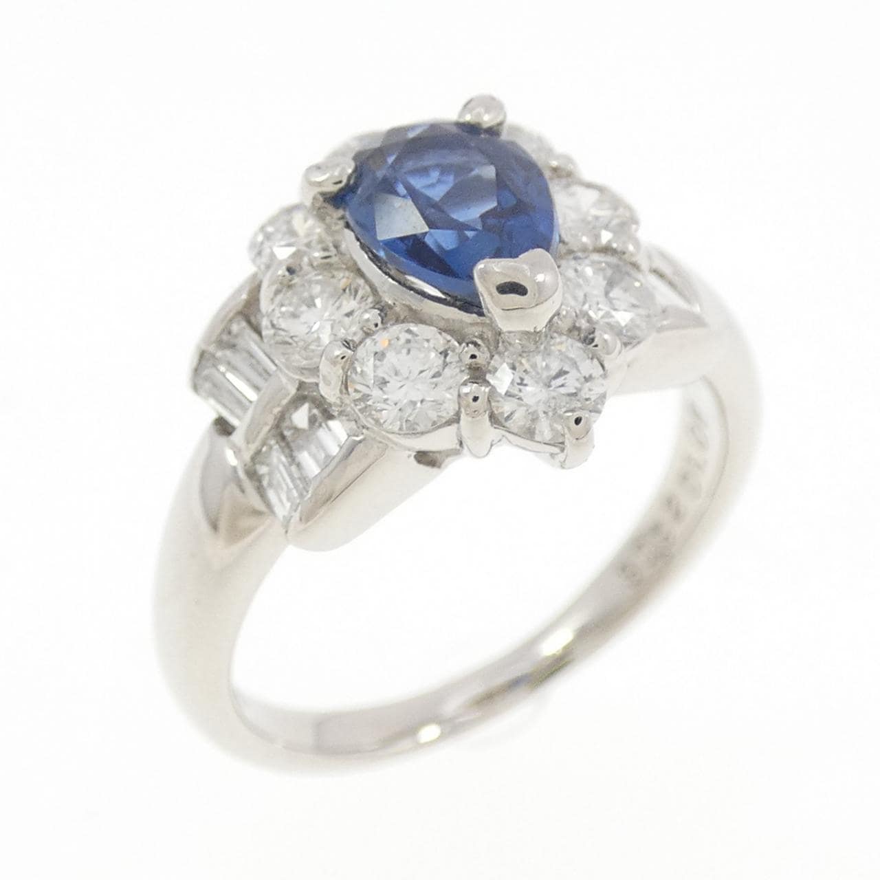 PT900 サファイヤ リング 0.92CT