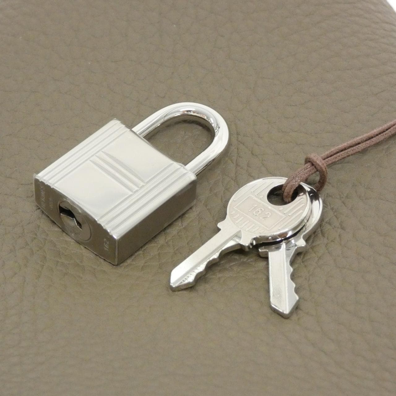 【未使用品】エルメス ピコタン ロック PM 056289CK バッグ