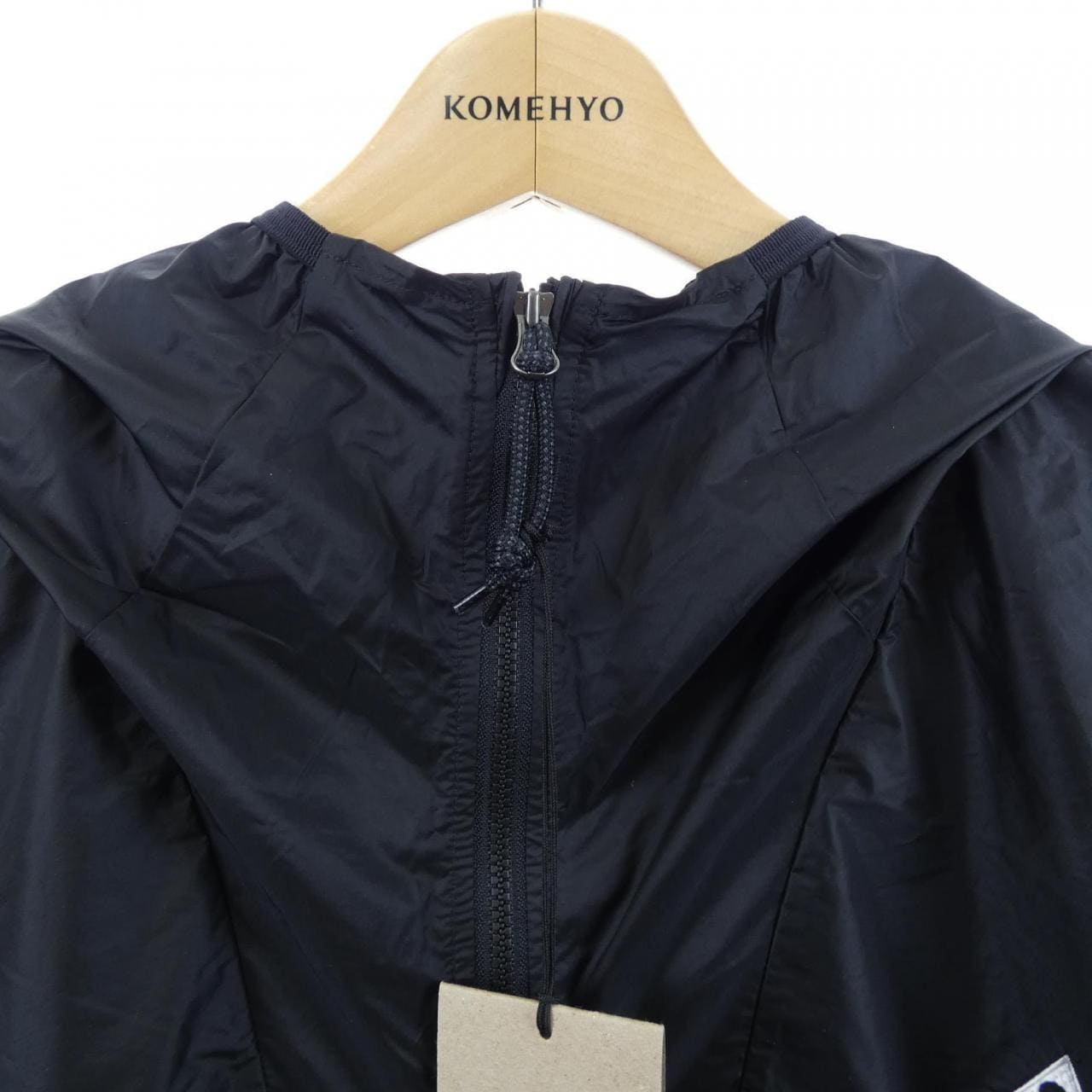 ナイキ NIKE DB0979-013 ジャケット