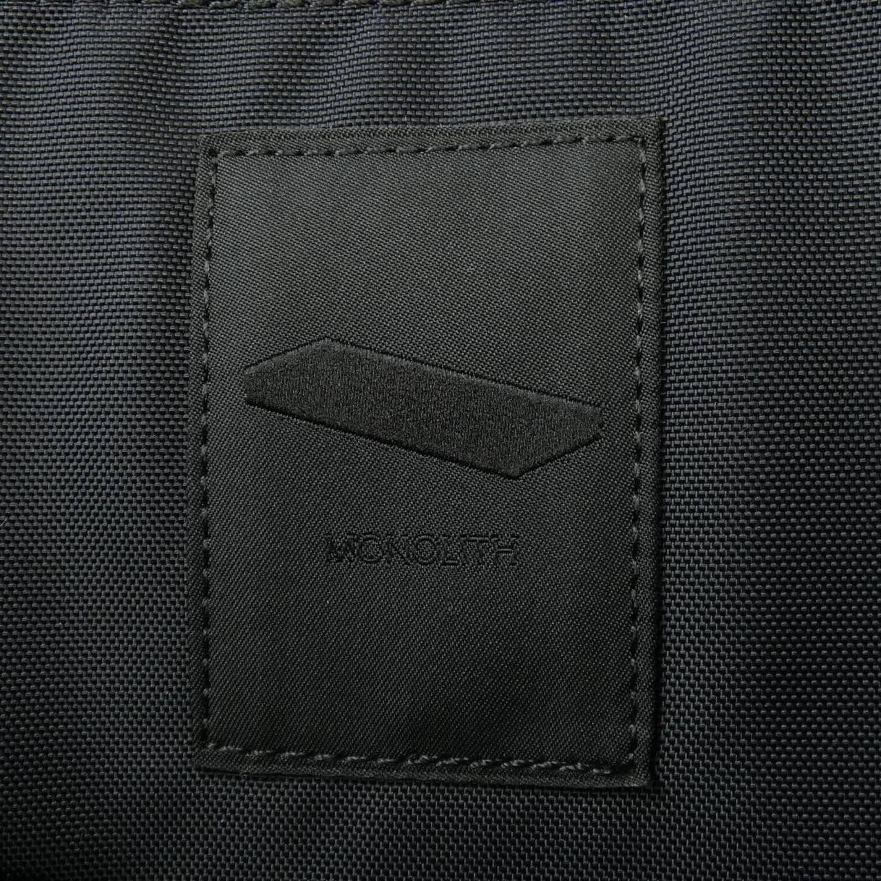 MONOLITH BAG
