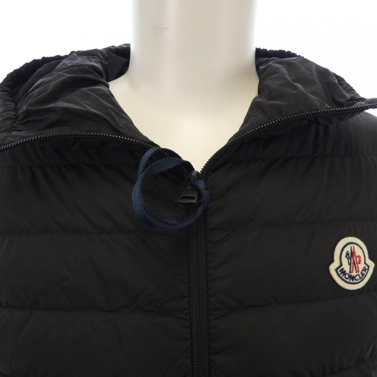 【新品】モンクレール MONCLER ダウンジャケット