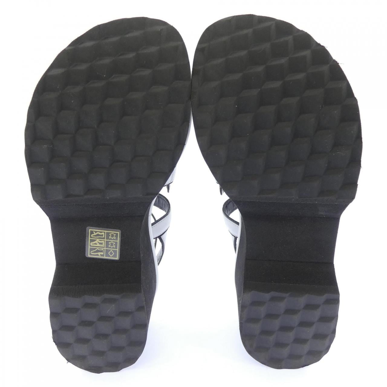 ピエールアルディ PIERRE HARDY サンダル