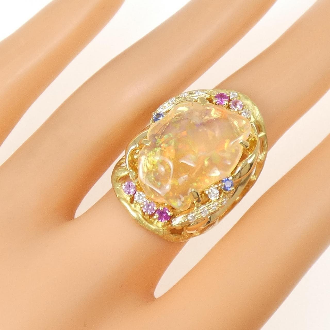 イリクラヤスシ オパール リング 6.19CT