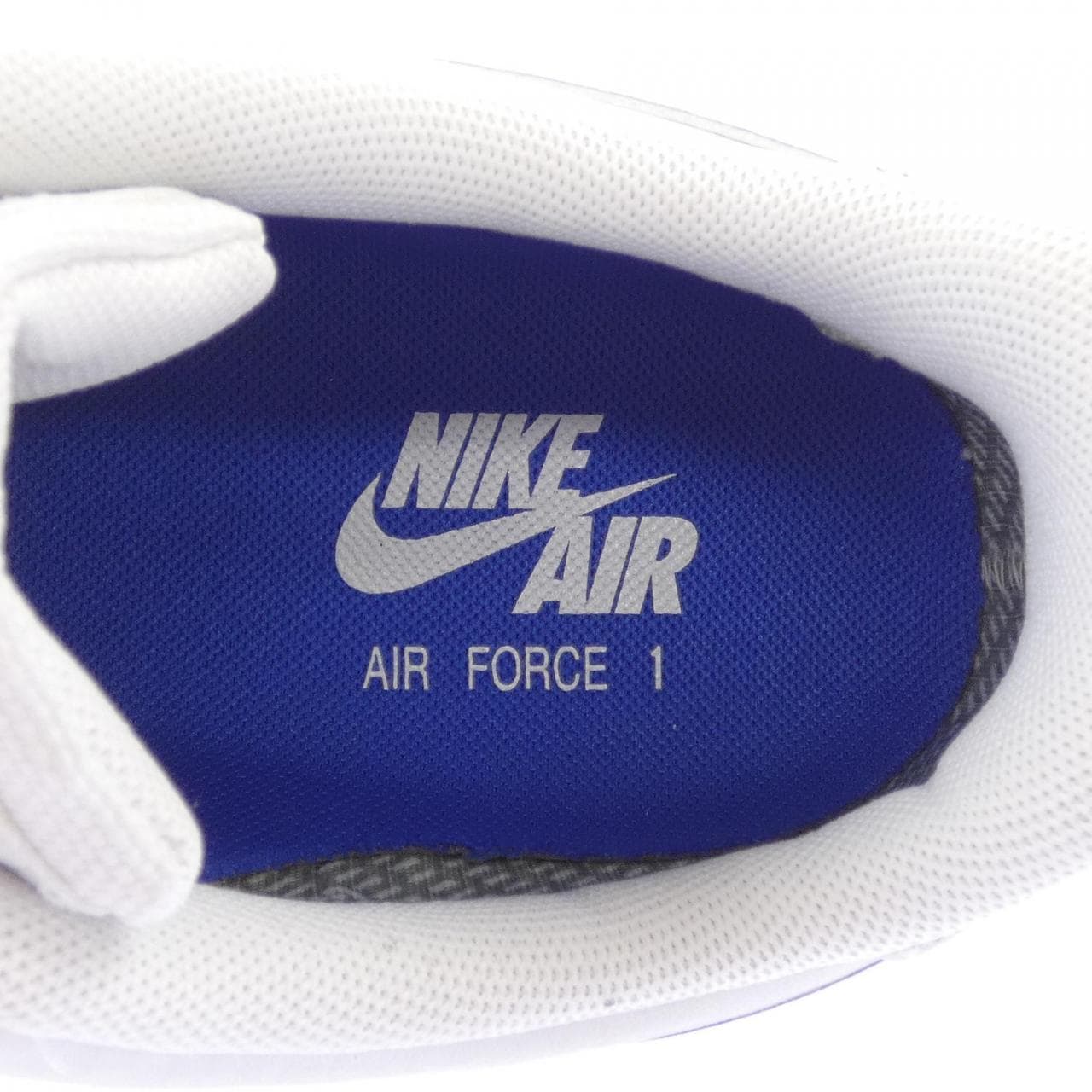 ナイキ NIKE DJ7968-100 スニーカー