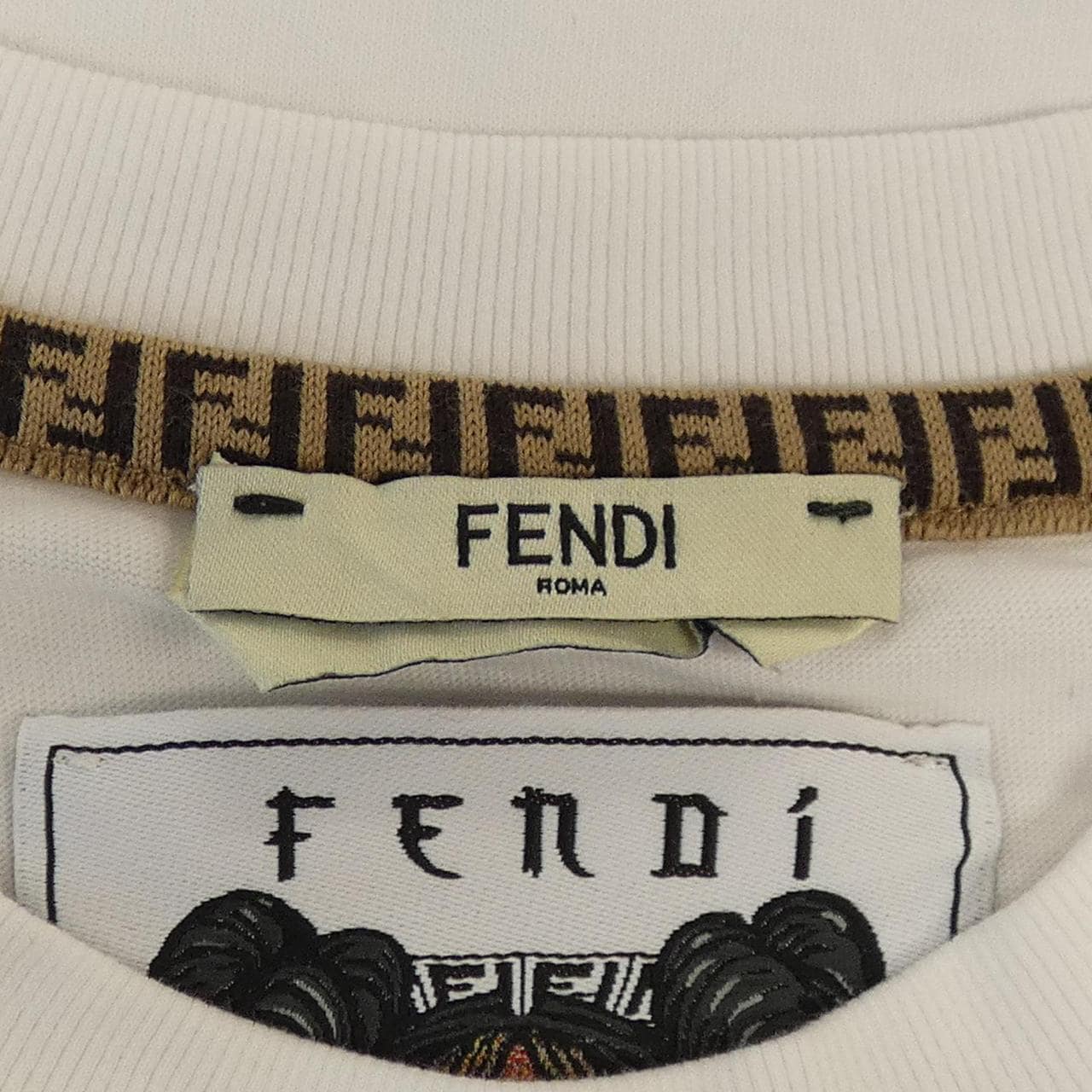 フェンディ FENDI NICKI MINAJ FS7255 A5XS Tシャツ