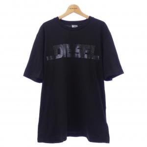 ディーゼル DIESEL A16861 RPAT1 900 Tシャツ