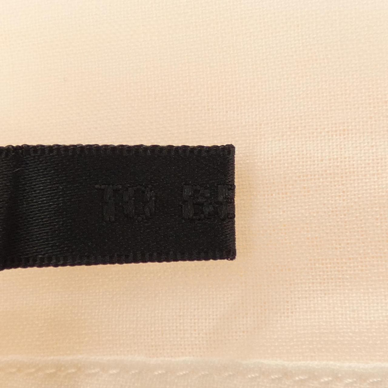 トゥービーシック TO BE CHIC トップス