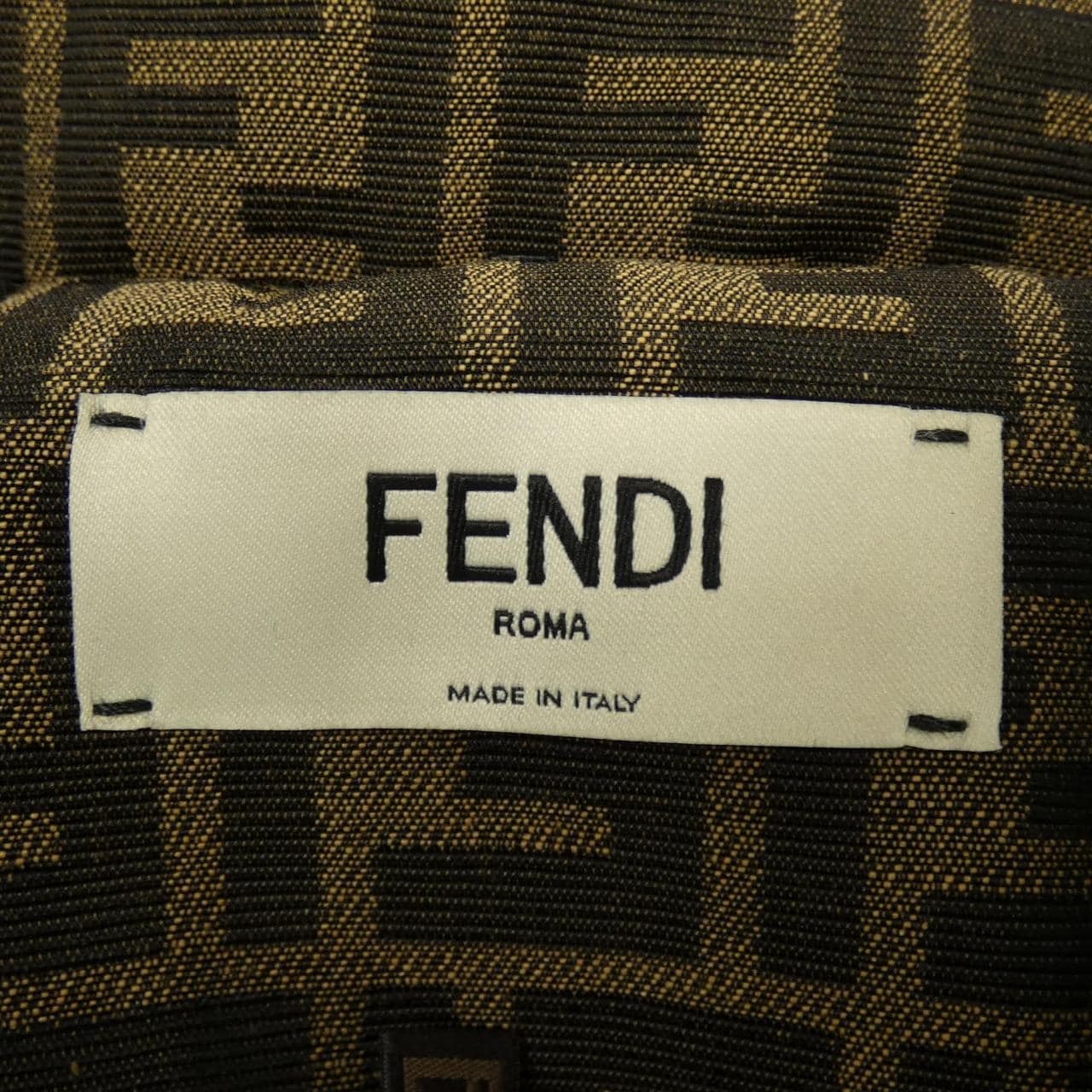 フェンディ FENDI ダウンジャケット