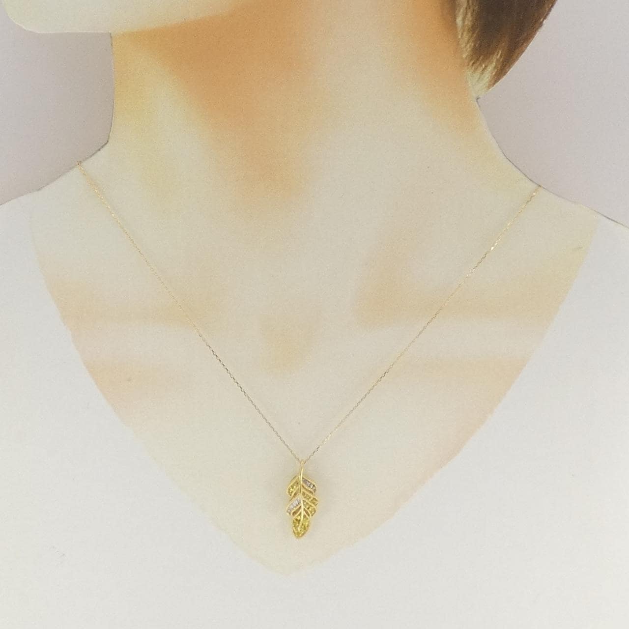 K18YG サファイヤ ネックレス 0.40CT