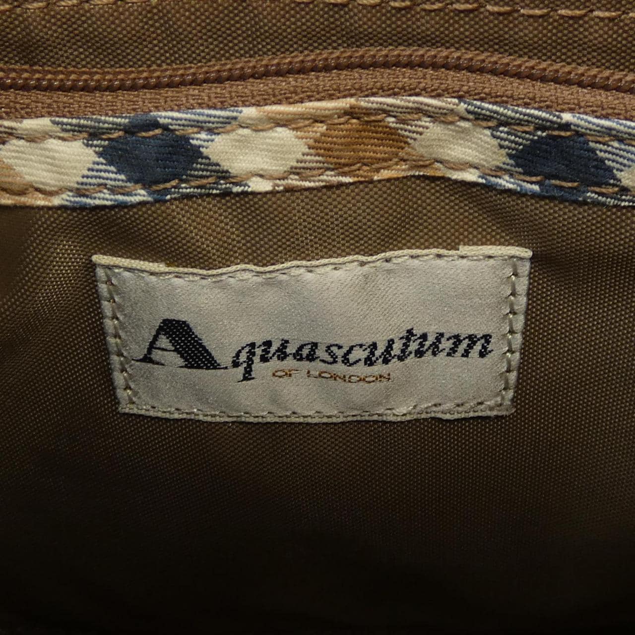 アクアスキュータム Aquascutum BAG