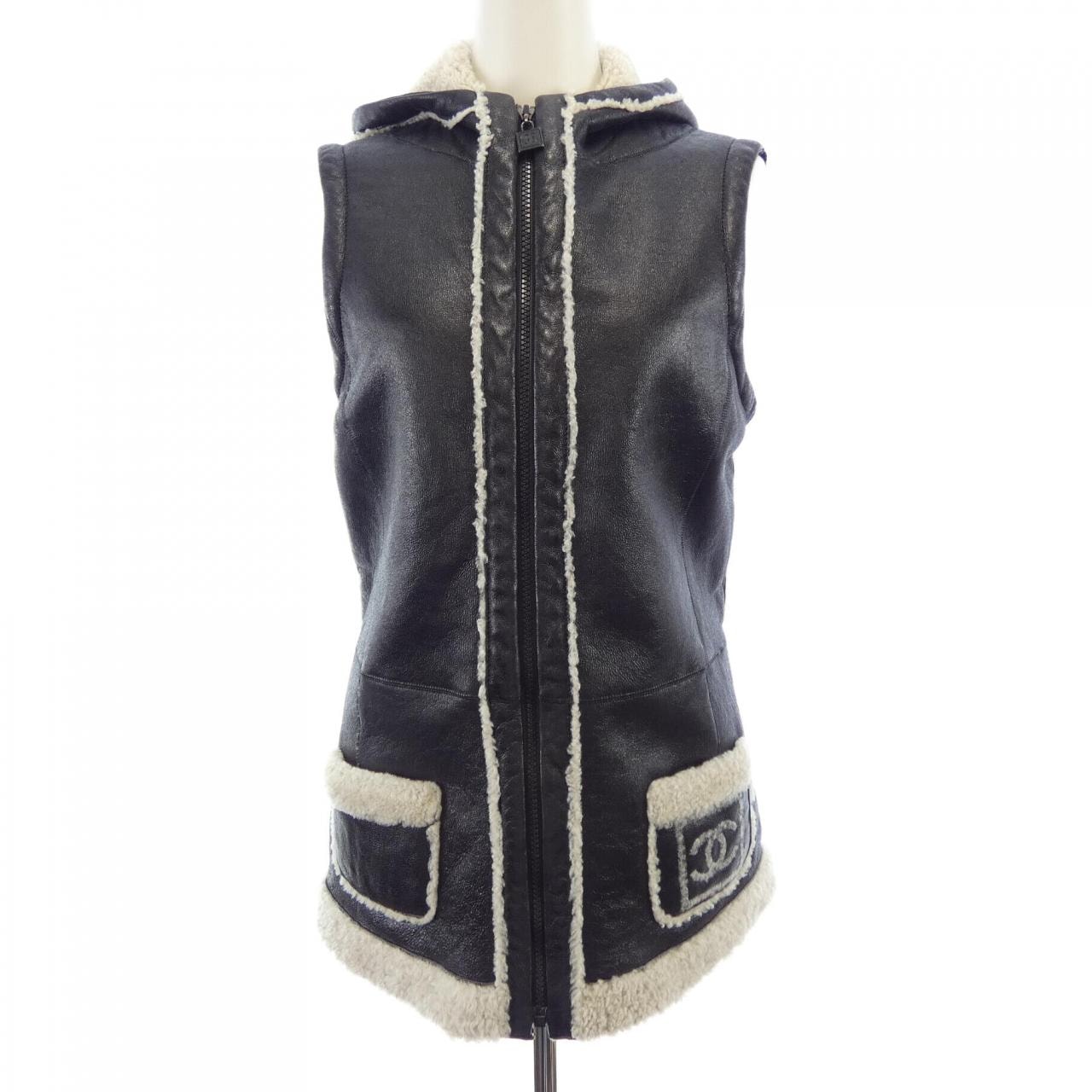 シャネル CHANEL P33735W04172 08A ムートンベスト