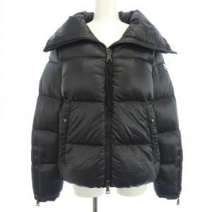 モンクレール MONCLER ダウンジャケット