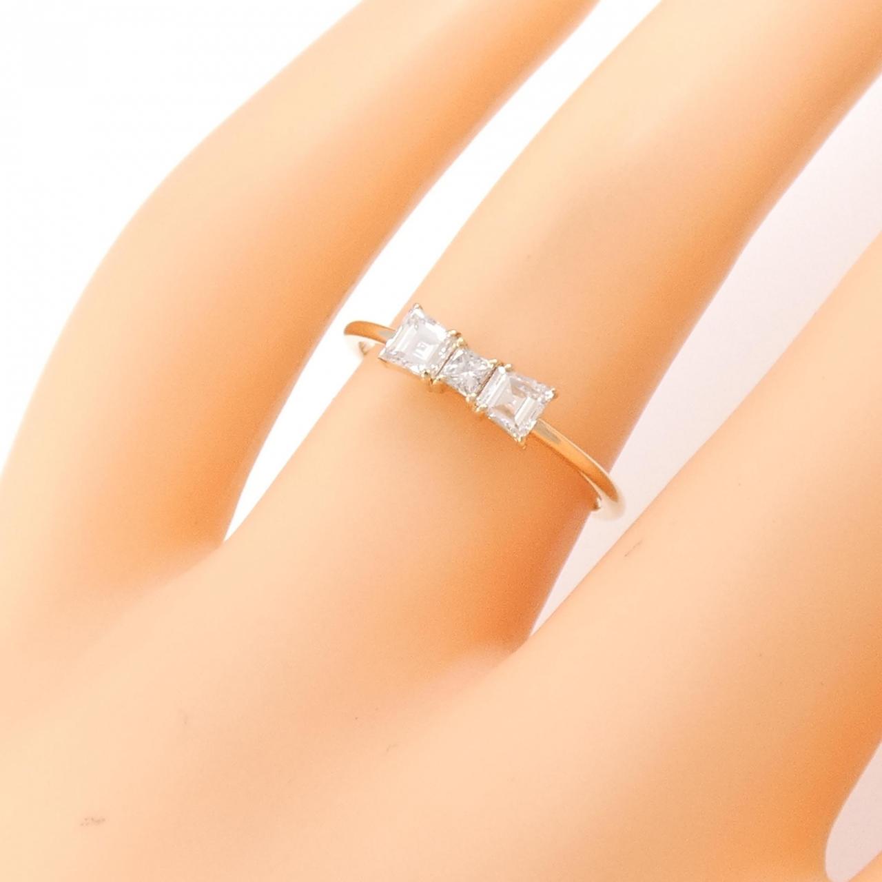 エテ リボン ダイヤモンド リング 0.33CT