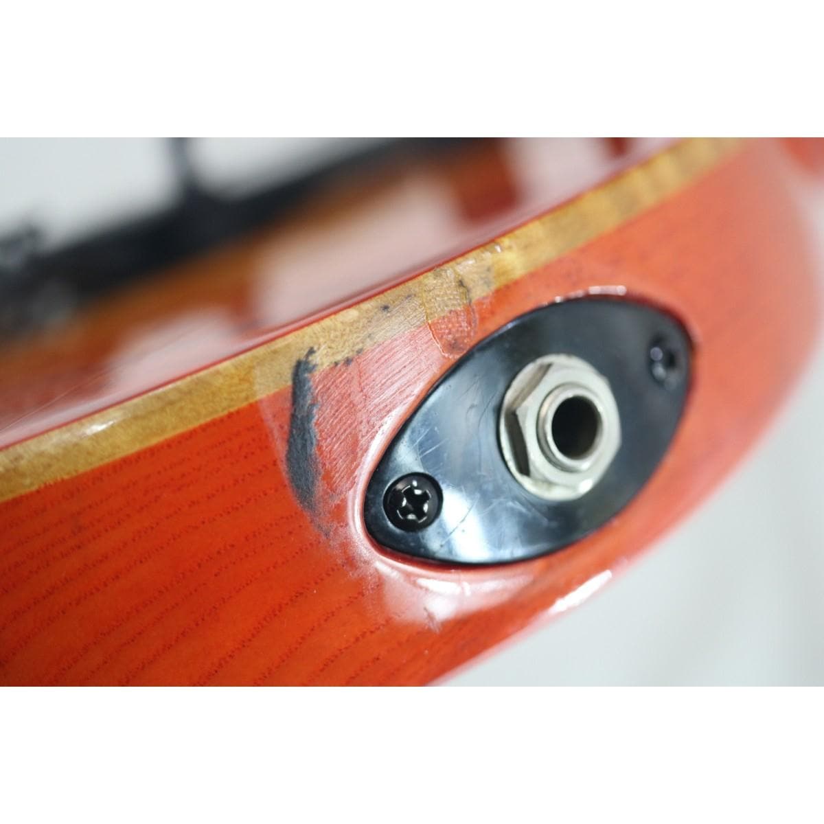 ＶＡＬＬＥＹ　ＡＲＴＳ　ＣＵＳＴＯＭ　ＬＩＮＥ　ＬＴＤ　ＳＲＥ－２７０