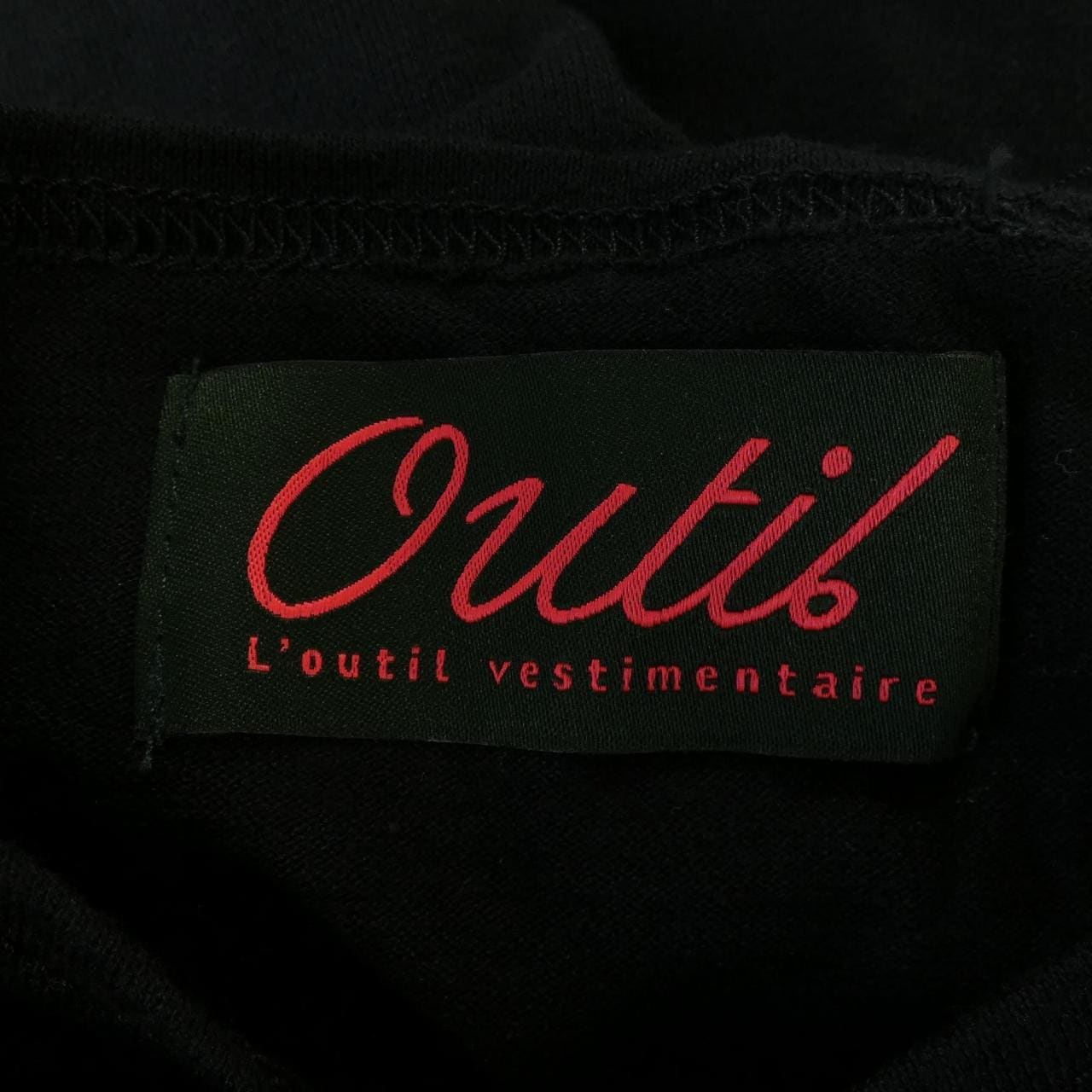 ウティ OUTIL Tシャツ